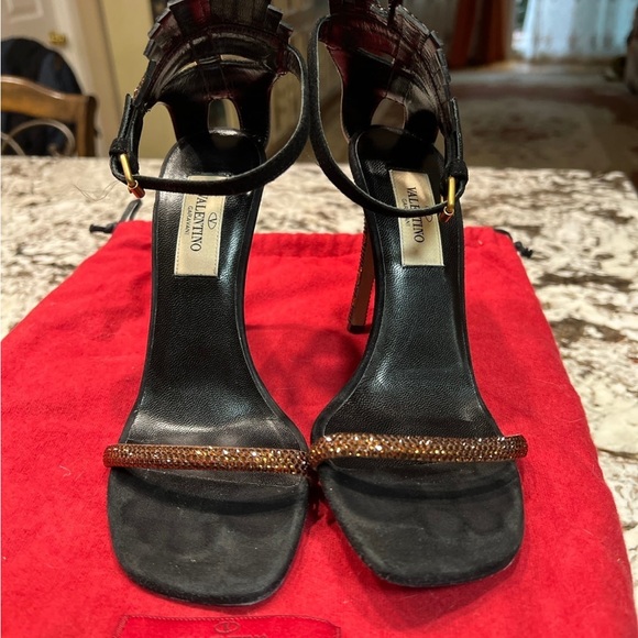 VALENTINO GARAVANI GLAM MASK TRIBE BLACK SUEDE CRYSTAL HEEL SANDALS SIZE 36 (7) - Picture 8 of 17